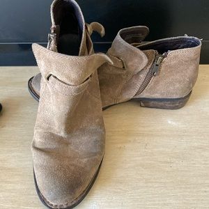 Suede leather booties